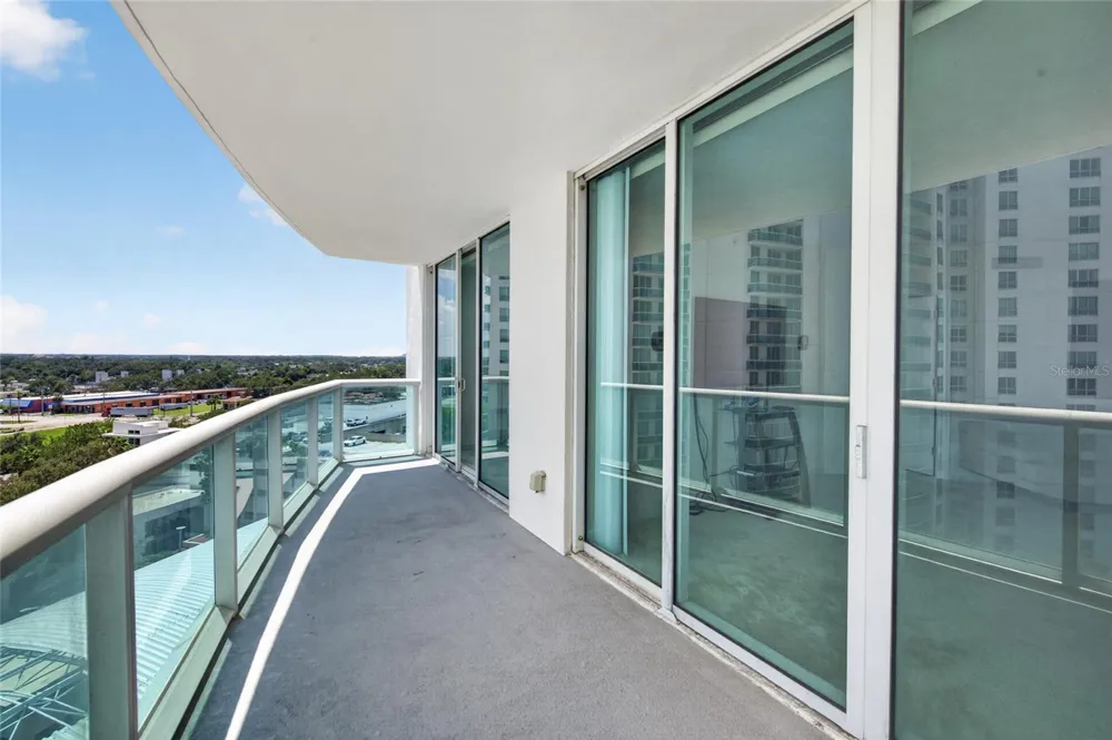 241 RIVERSIDE DRIVE #907 Holly Hill, FL 32117