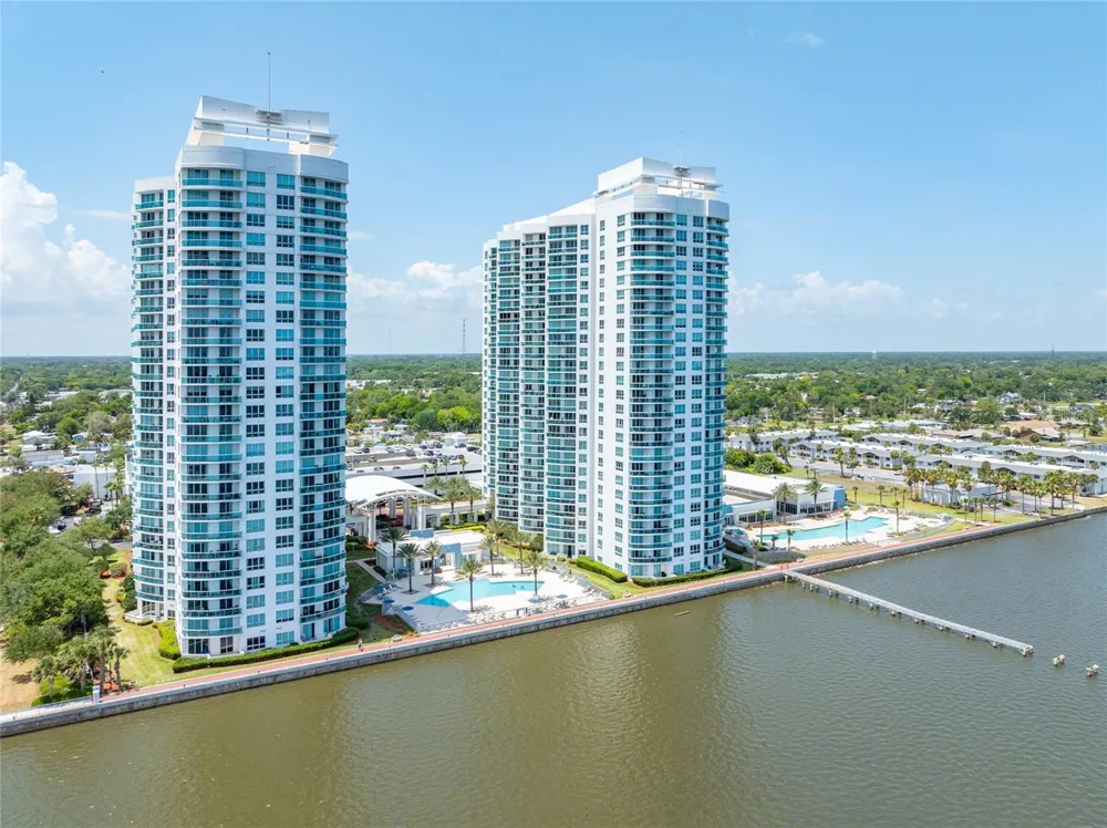 241 RIVERSIDE DRIVE #907 Holly Hill, FL 32117