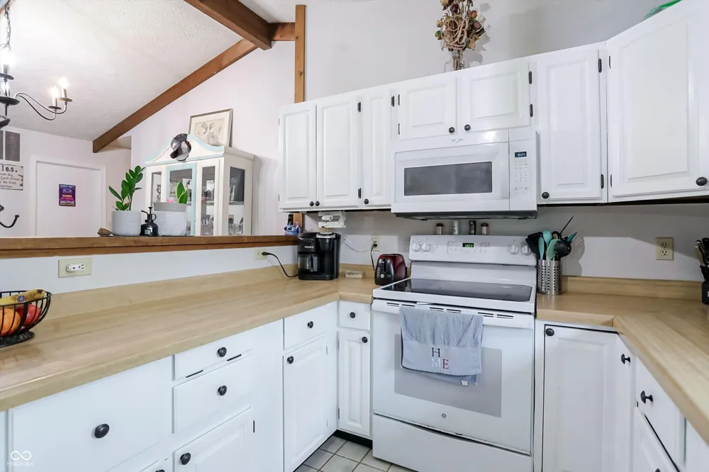 3320 Pine Wood Drive Spencer, IN 47460