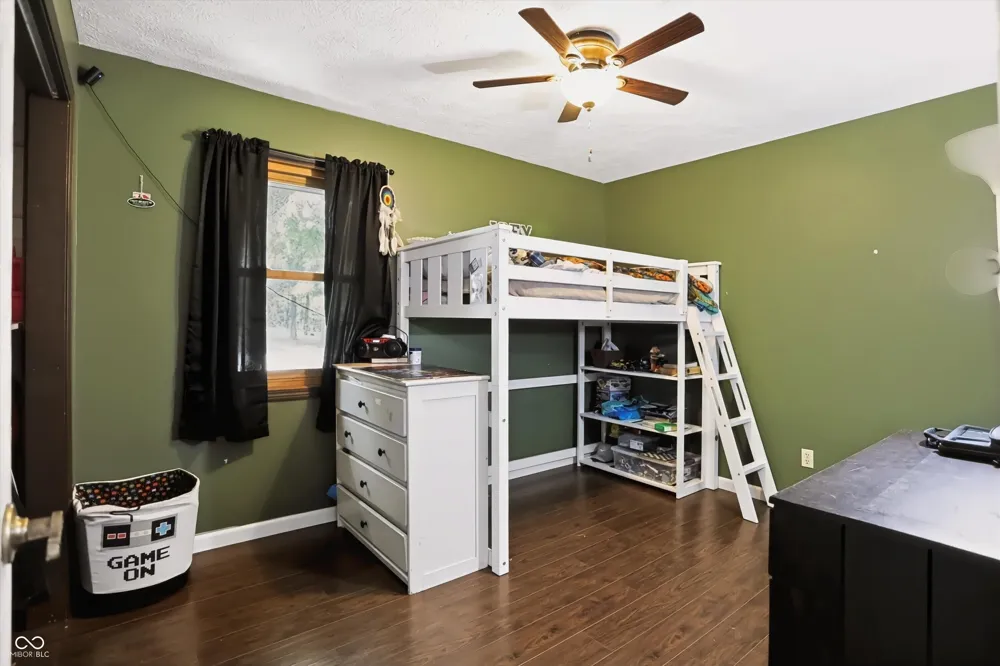3320 Pine Wood Drive Spencer, IN 47460