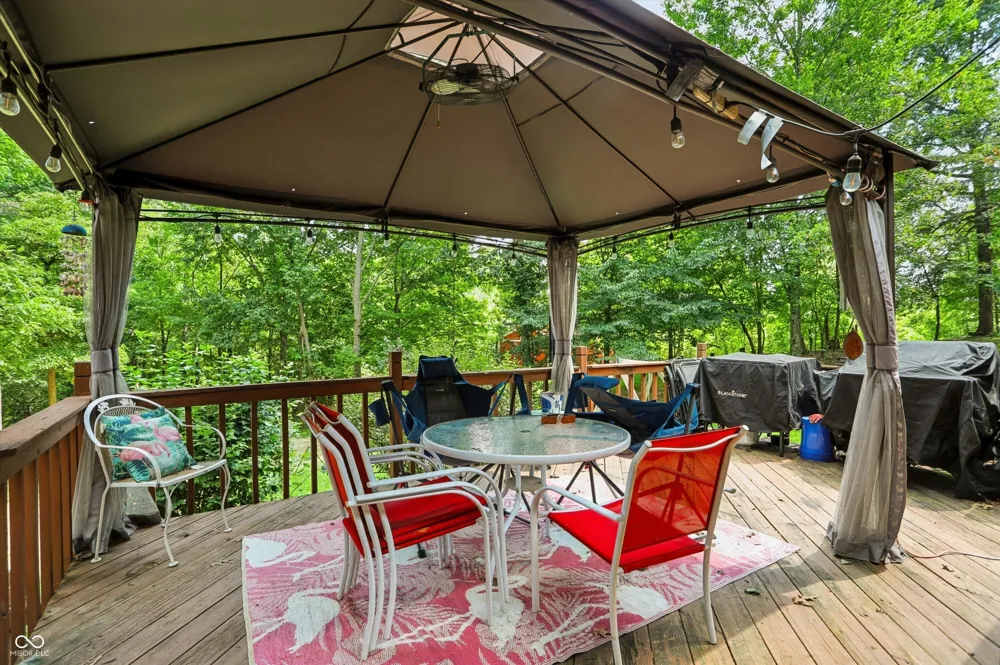 3320 Pine Wood Drive Spencer, IN 47460