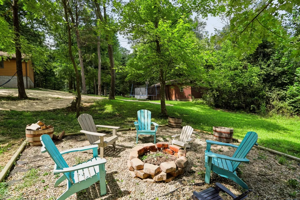 3320 Pine Wood Drive Spencer, IN 47460