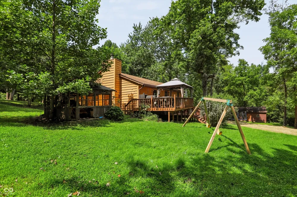 3320 Pine Wood Drive Spencer, IN 47460