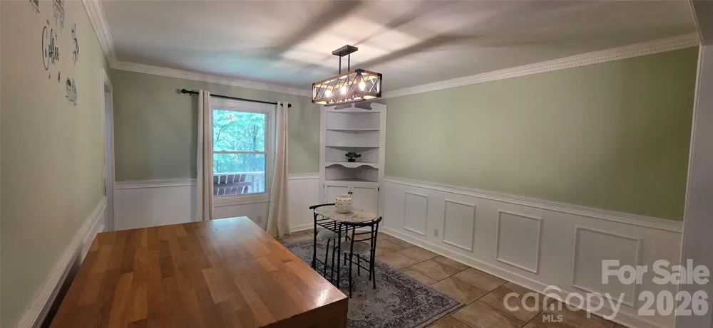 8979 Twin Lake Drive Kernersville, NC 27284