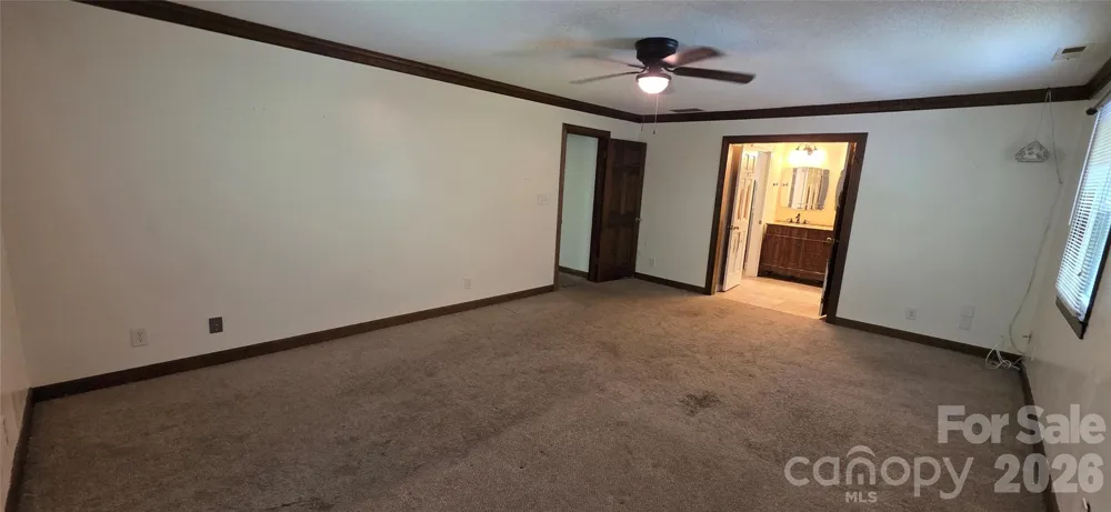 8979 Twin Lake Drive Kernersville, NC 27284