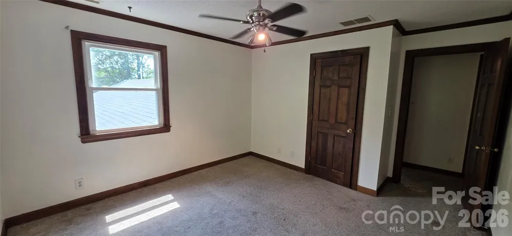 8979 Twin Lake Drive Kernersville, NC 27284