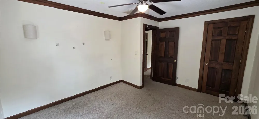 8979 Twin Lake Drive Kernersville, NC 27284