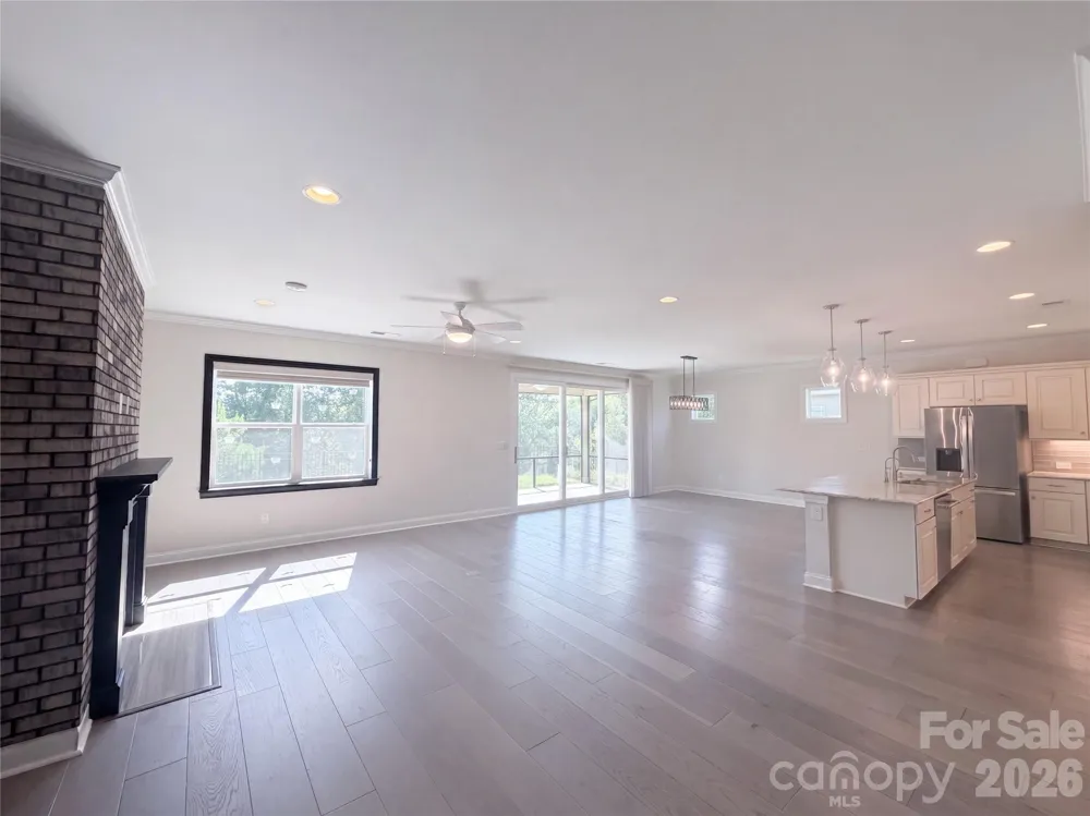 5989 Pier Drive Denver, NC 28037