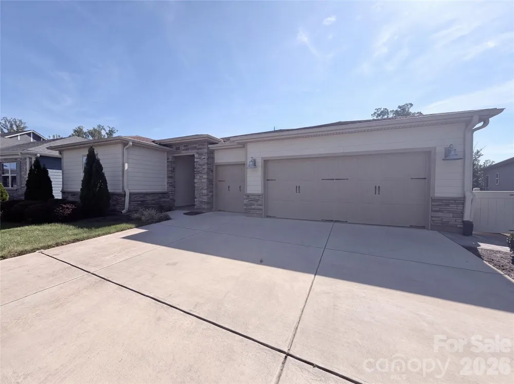 5989 Pier Drive Denver, NC 28037