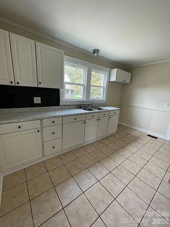 23 Selma Drive Mooresville, NC 28115