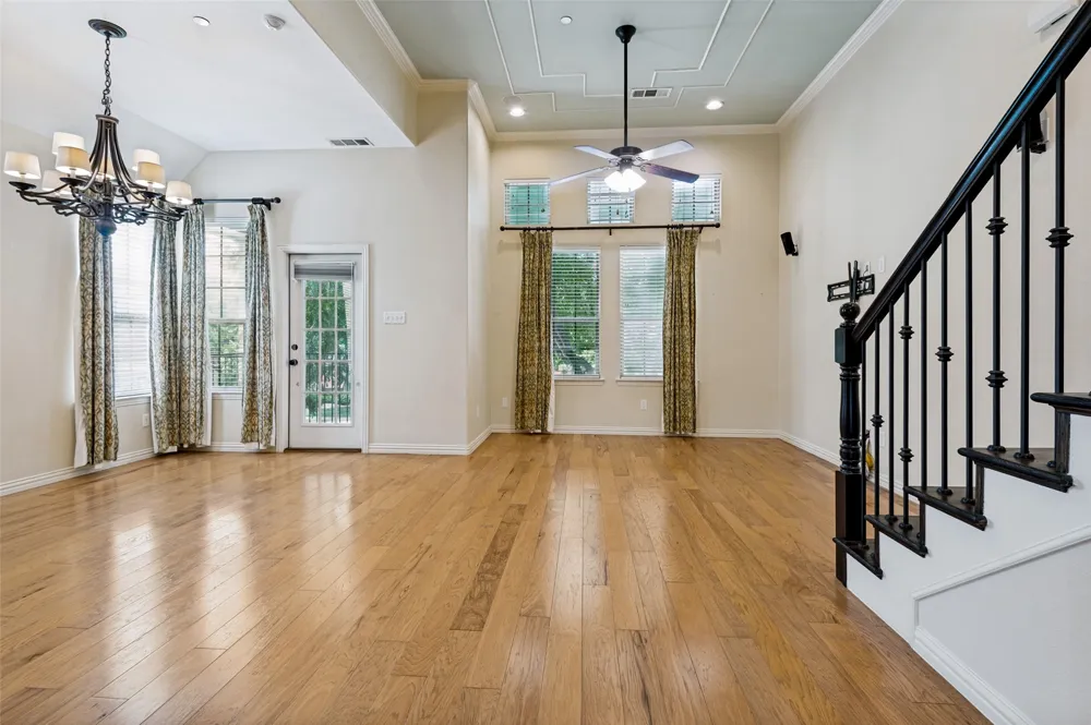 6434 Love Drive Irving, TX 75039