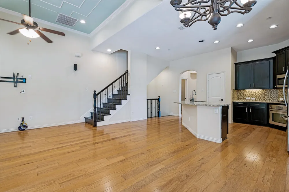 6434 Love Drive Irving, TX 75039