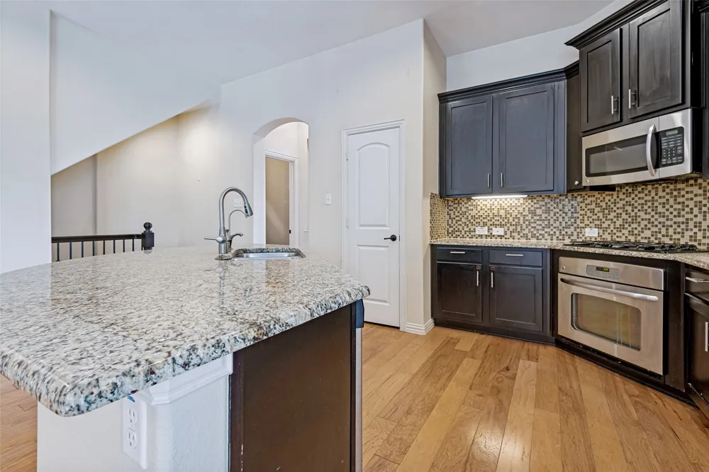 6434 Love Drive Irving, TX 75039