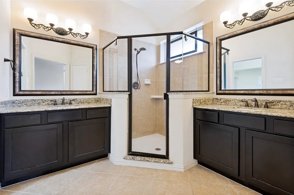6434 Love Drive Irving, TX 75039