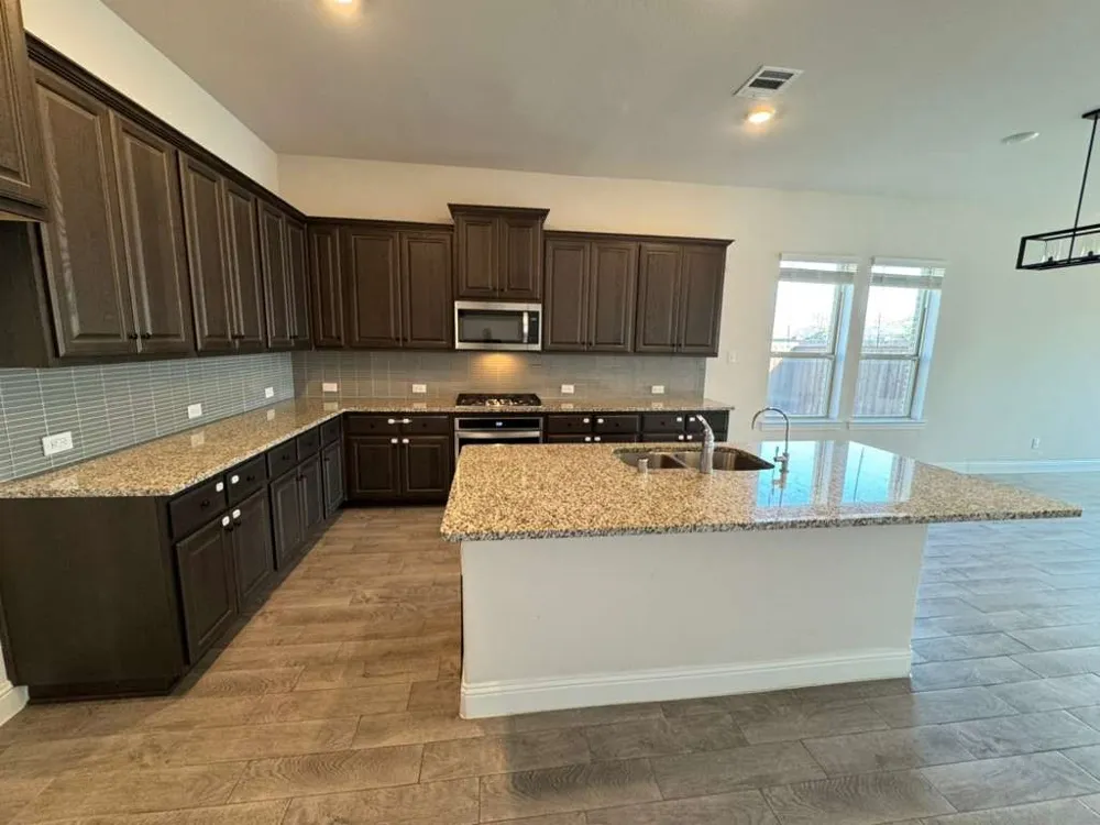 15323 Mossy Oak Lane Frisco, TX 75035