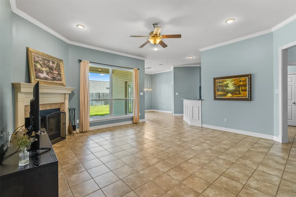 11848 County Road 167 Tyler, TX 75703
