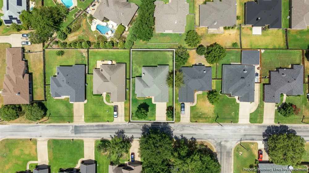 11848 County Road 167 Tyler, TX 75703