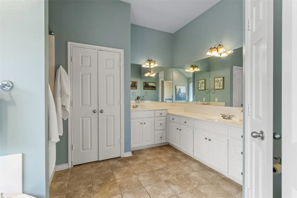 11848 County Road 167 Tyler, TX 75703