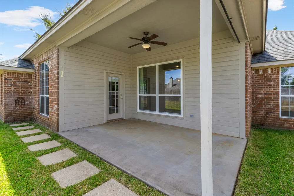 11848 County Road 167 Tyler, TX 75703