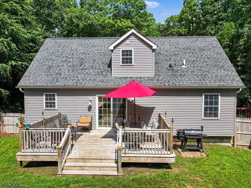 49 Lonaconing Rd Vernon, NJ 07422