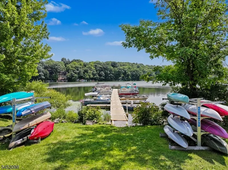 49 Lonaconing Rd Vernon, NJ 07422