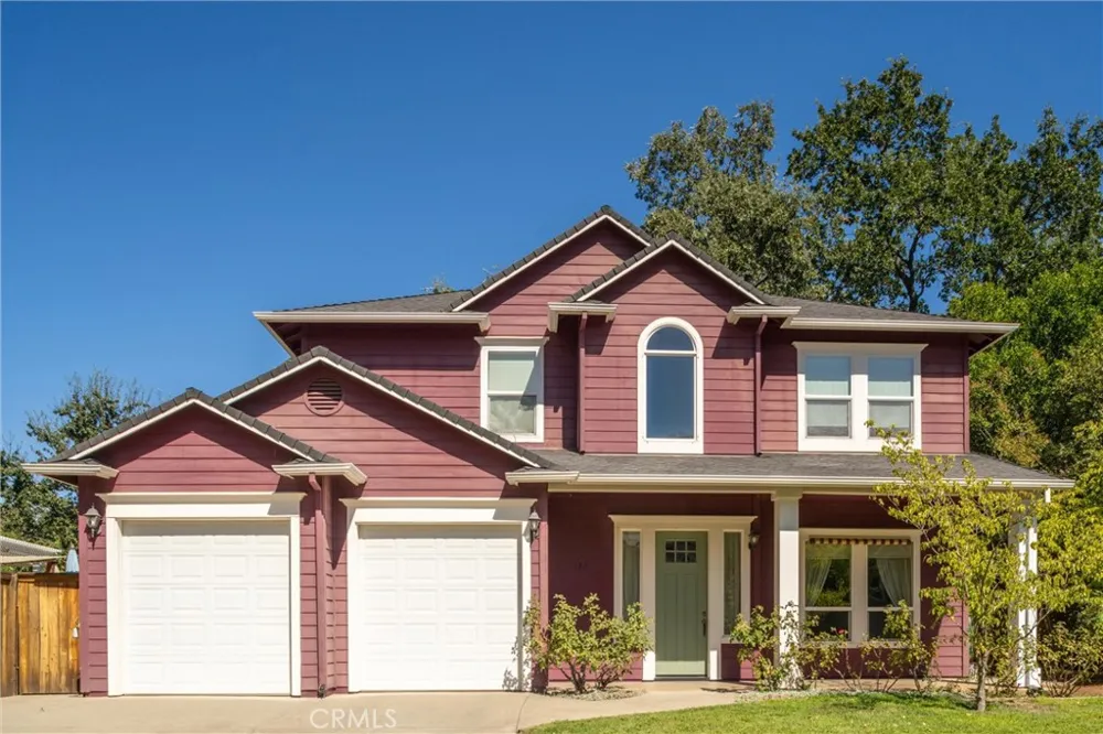 122 Secluded Oaks Court Chico, CA 95928