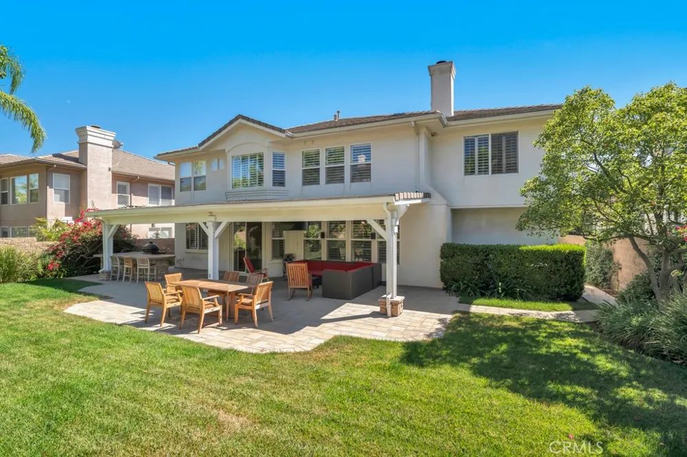 20417 Via Cellini Porter Ranch, CA 91326