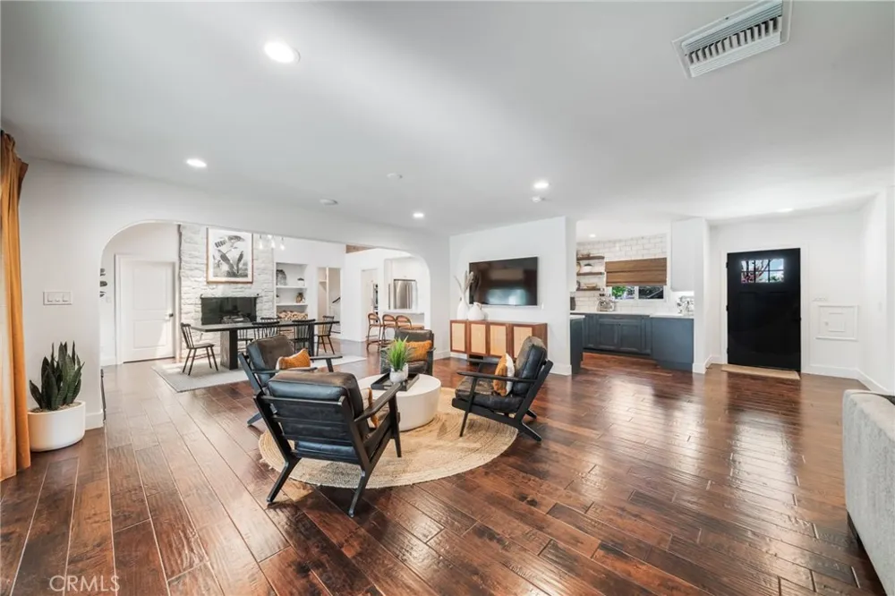 619 Drake Fullerton, CA 92832