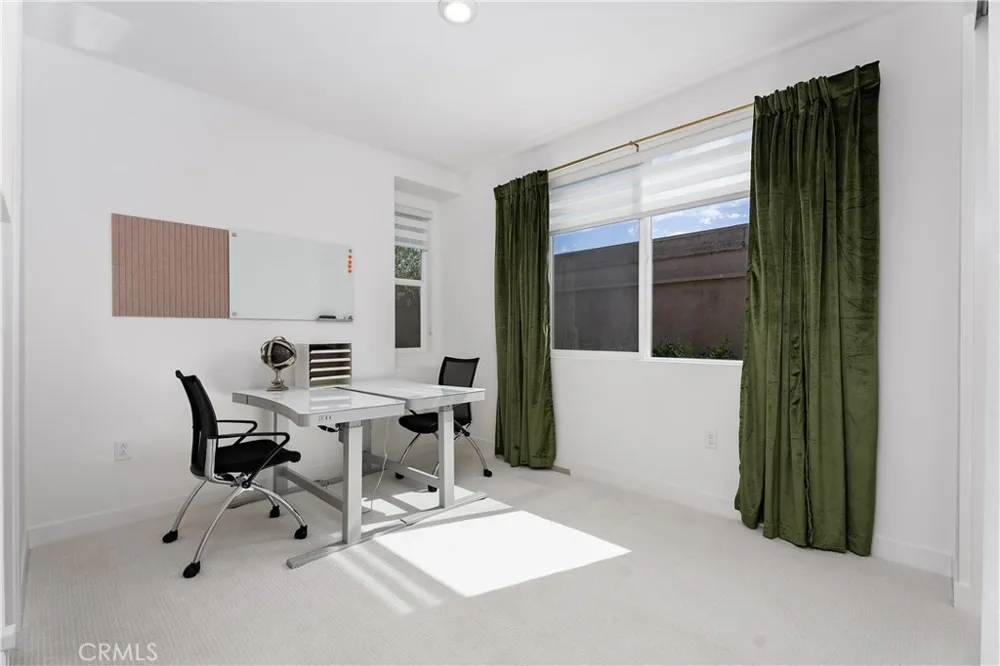 651 S Lyon Street Santa Ana, CA 92701