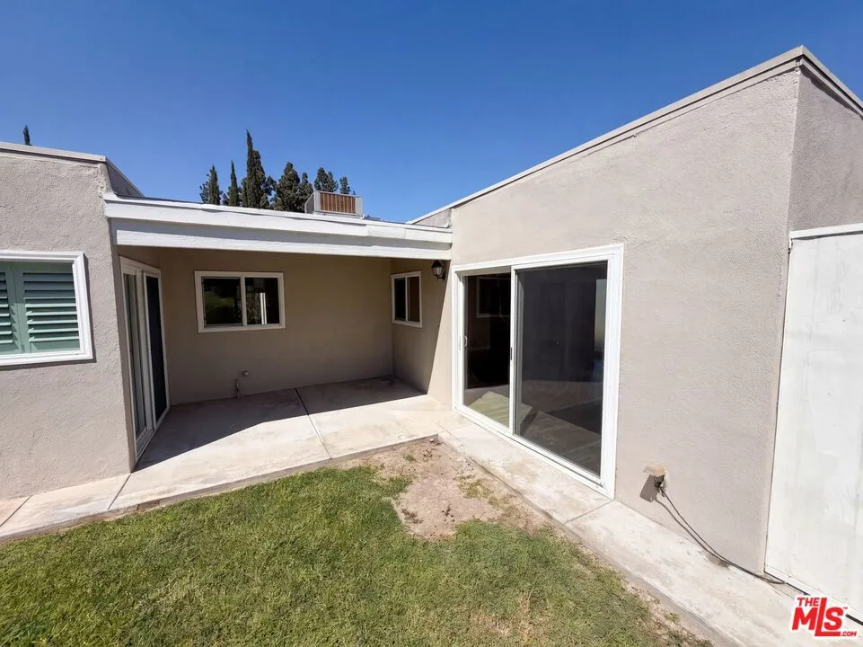 2025 Via Mirada Fullerton, CA 92833