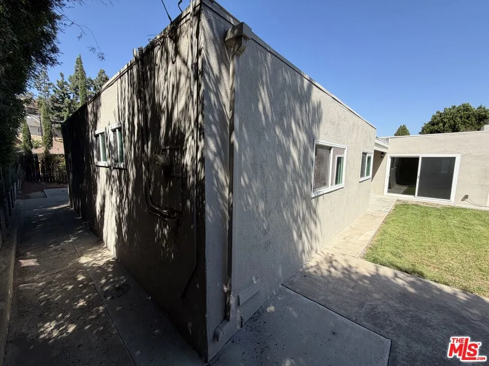2025 Via Mirada Fullerton, CA 92833