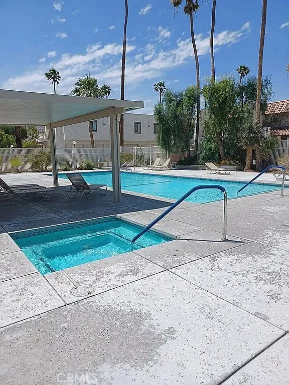 2036 Mira Vista Palm Springs, CA 92262