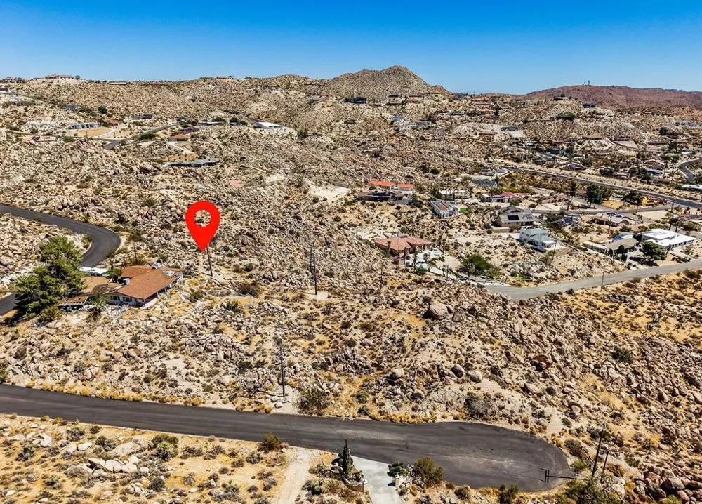 57180 Panchita Road Yucca Valley, CA 92284