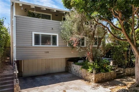 1240 Franklin Street #5