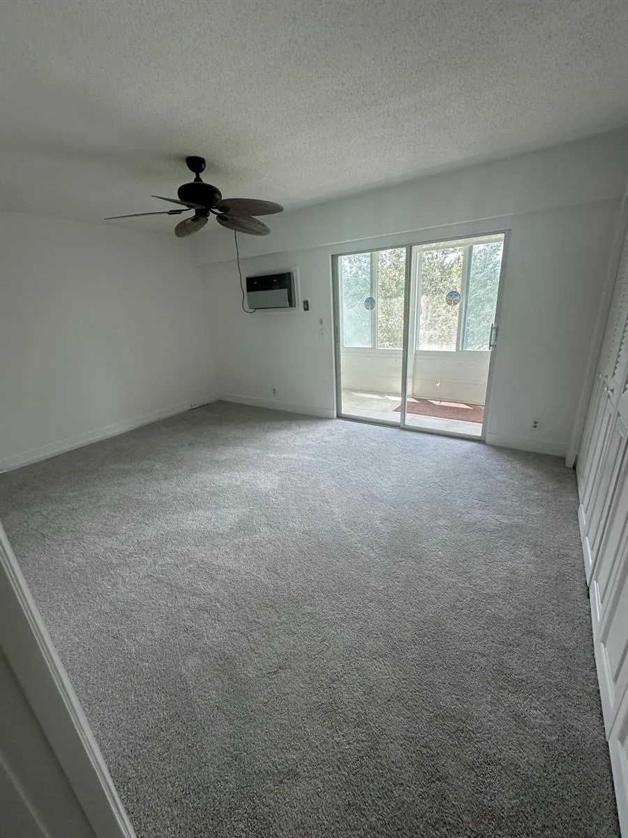 205 MANSFIELD WAY E Boca Raton, FL 33434