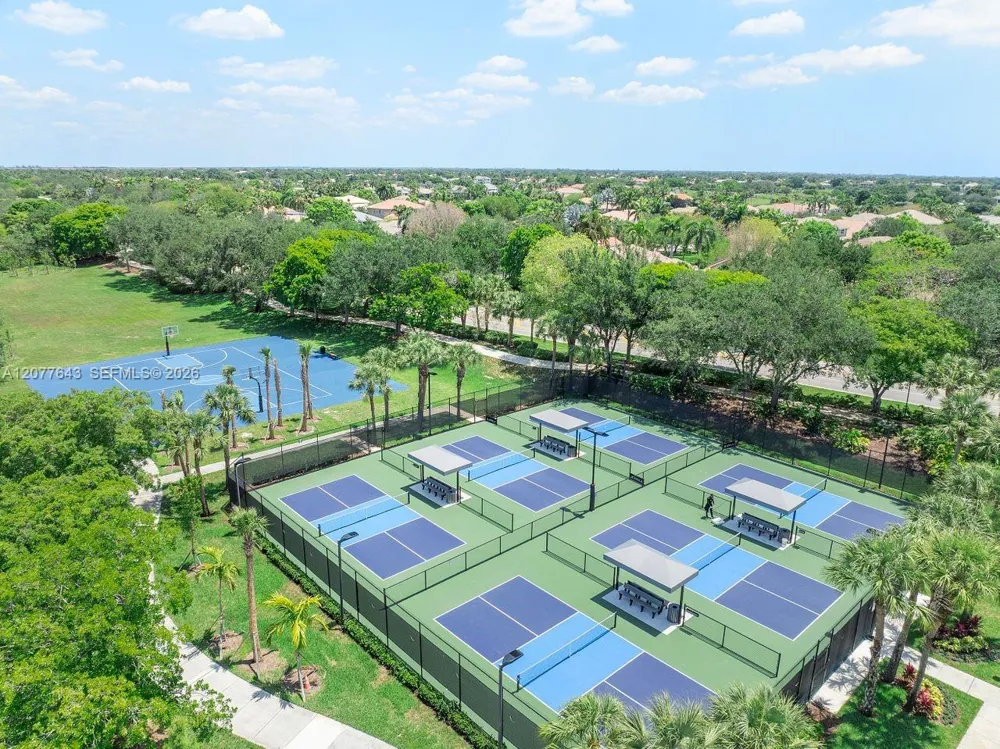 12400 NW 78th Mnr #0 Parkland, FL 33076