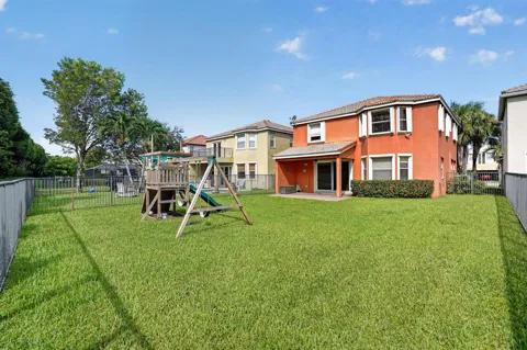 9135 Dupont Place