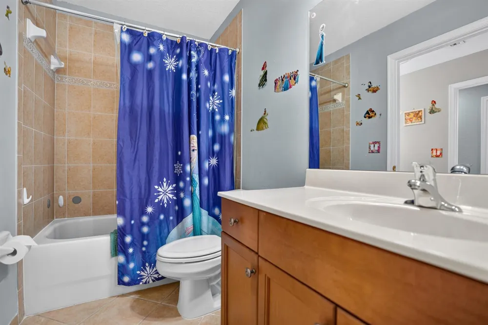 9135 Dupont Place Wellington, FL 33414