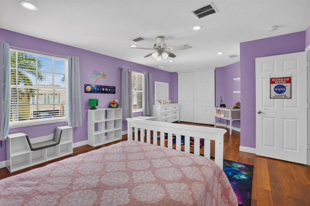 9135 Dupont Place Wellington, FL 33414