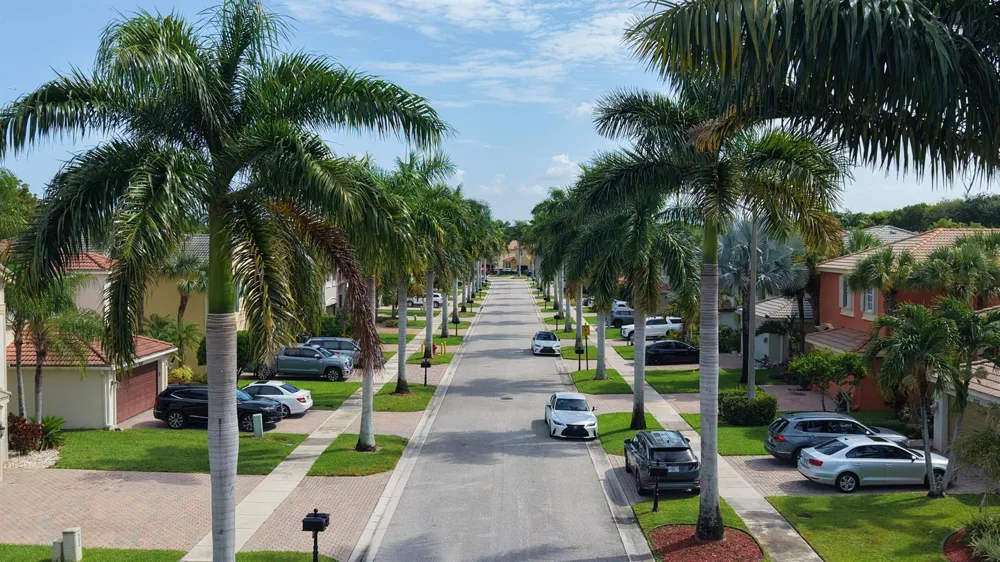 9135 Dupont Place Wellington, FL 33414