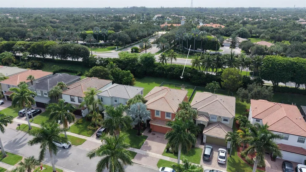 9135 Dupont Place Wellington, FL 33414