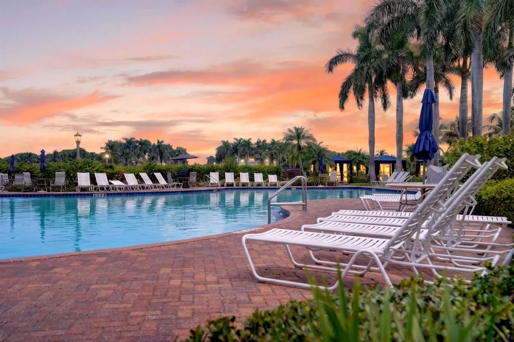 9135 Dupont Place Wellington, FL 33414