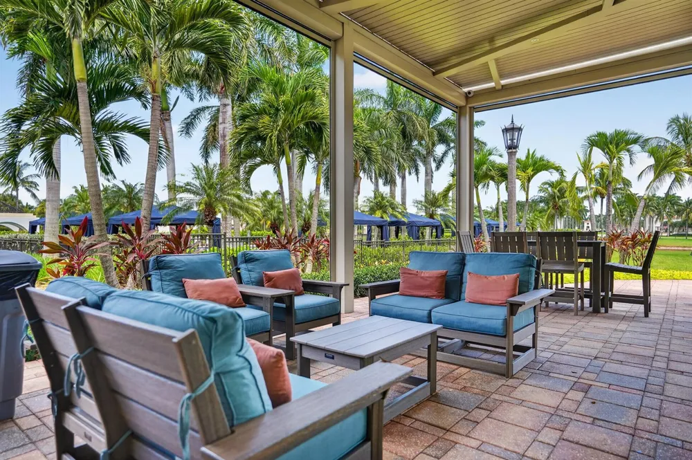 9135 Dupont Place Wellington, FL 33414