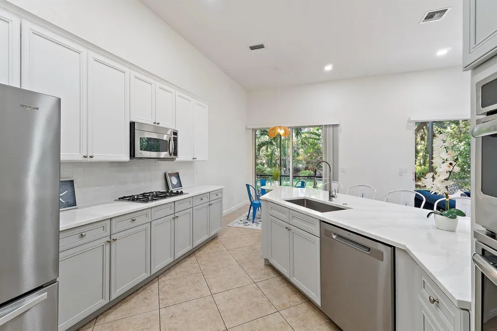 1071 Vintner Boulevard Palm Beach Gardens, FL 33410