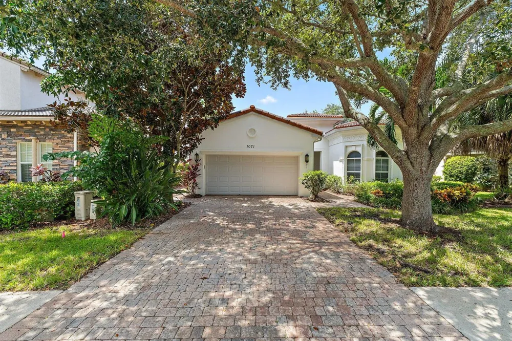 1071 Vintner Boulevard Palm Beach Gardens, FL 33410