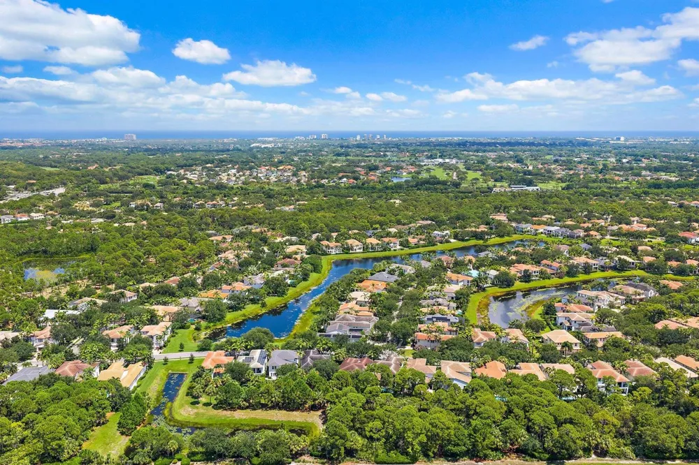 1071 Vintner Boulevard Palm Beach Gardens, FL 33410