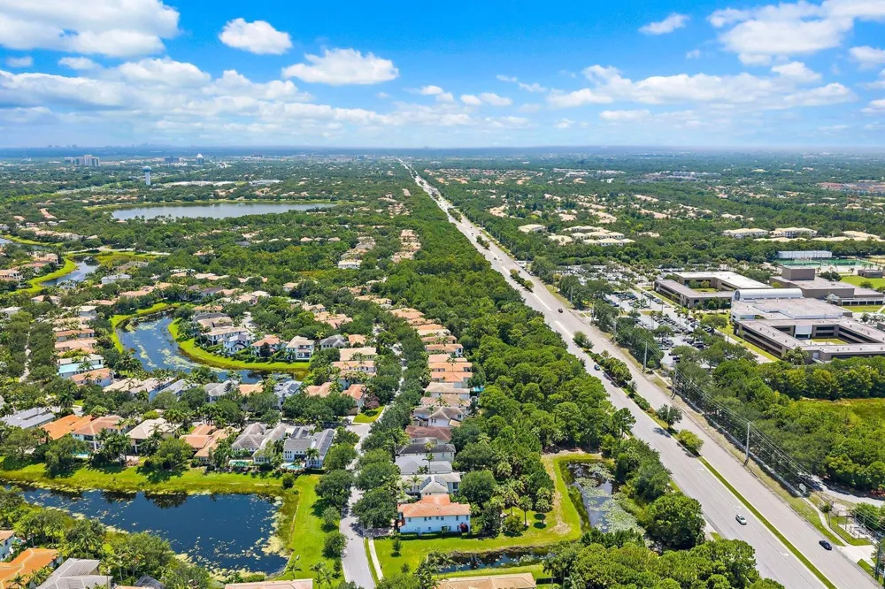 1071 Vintner Boulevard Palm Beach Gardens, FL 33410