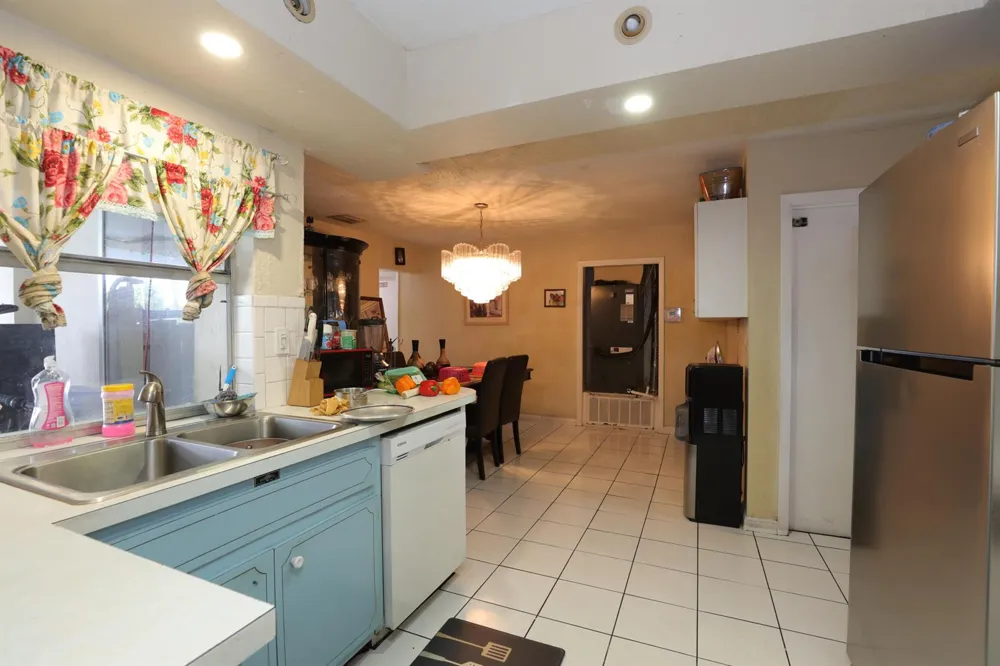 3132 NW 39TH COURT Lauderdale Lakes, FL 33309