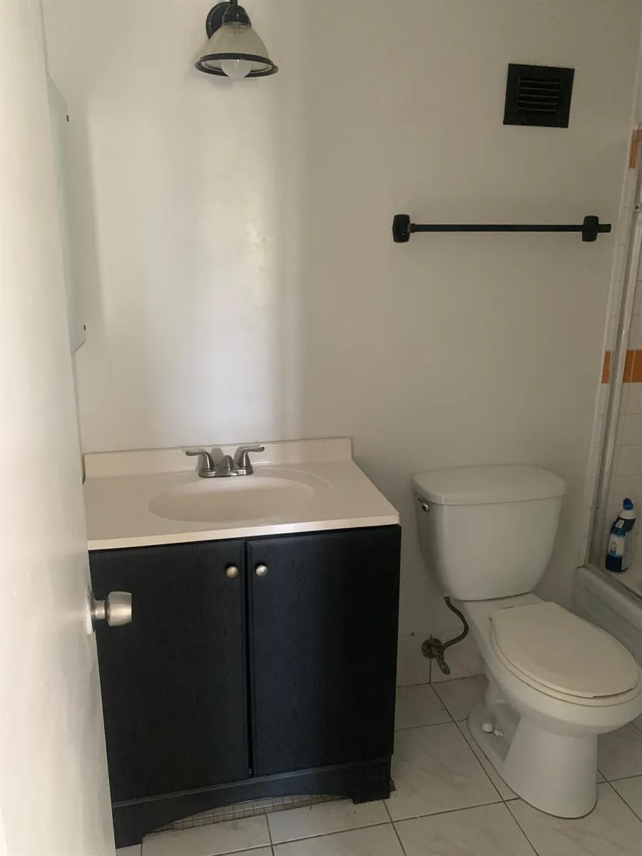 3360 SPANISH MOSS TERRACE #413 Lauderhill, FL 33319