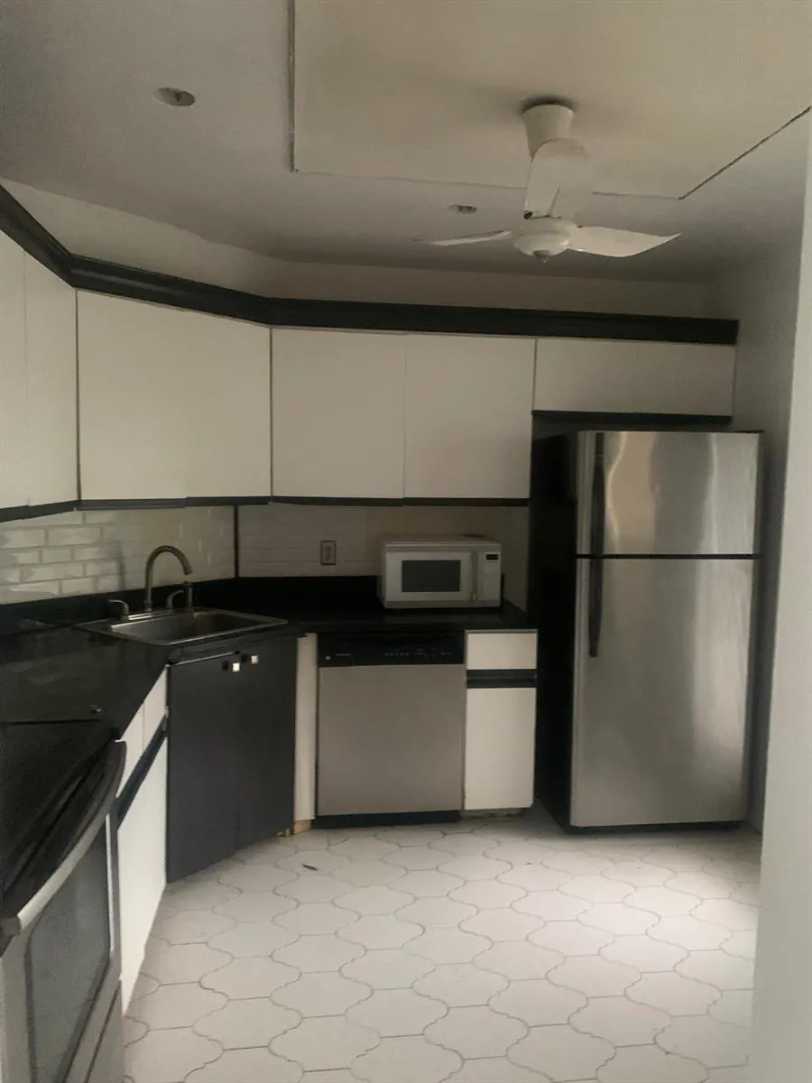 3360 SPANISH MOSS TERRACE #413 Lauderhill, FL 33319